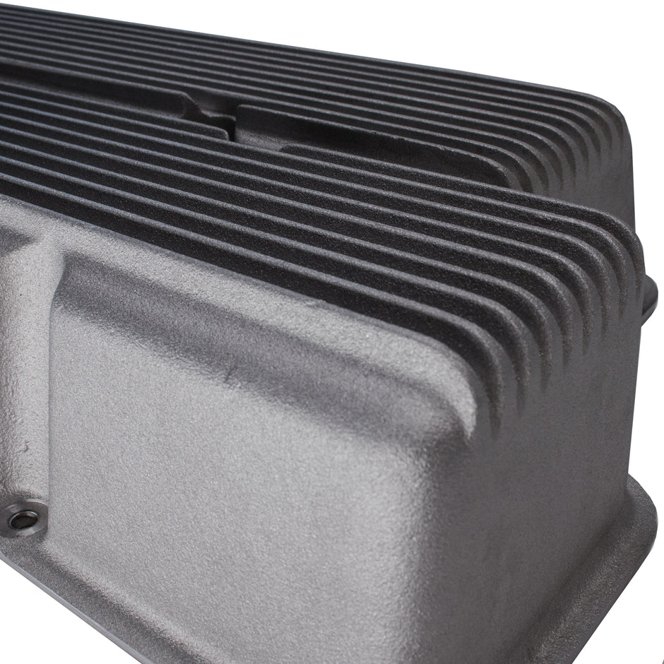 Small Block Chevy 350 finned aluminum perimeter bolt valve covers