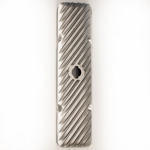 Small Block Chevy angled fin cast aluminum valve covers for 1960–1986 perimeter bolt heads