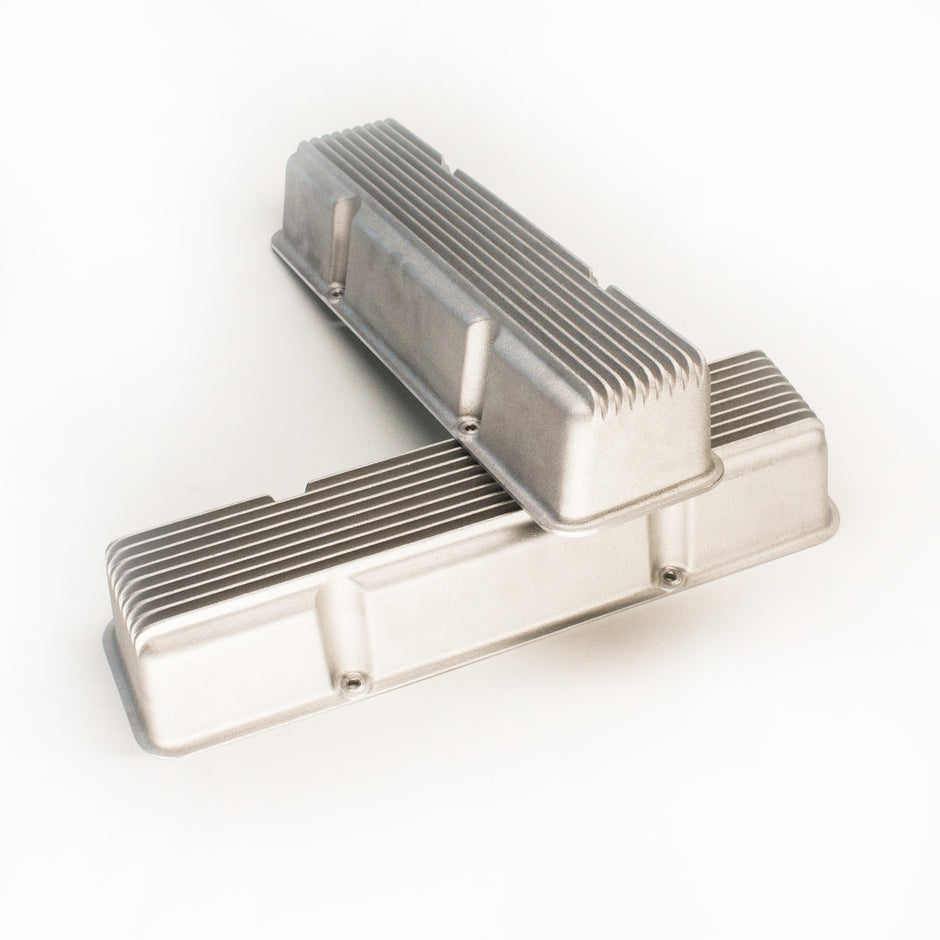 Small Block Chevy 350 finned aluminum perimeter bolt valve covers